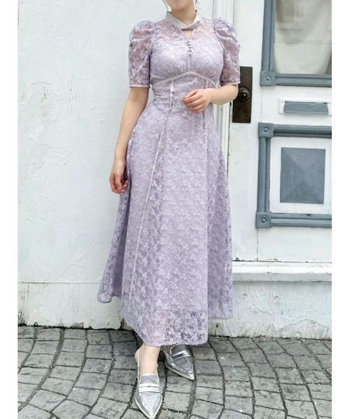 ネックツイスト刺繍レースドレス｜ダズリンの通販｜&mall（アンド