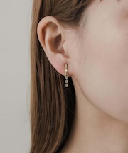 ミニビジューメタルバーイヤリング