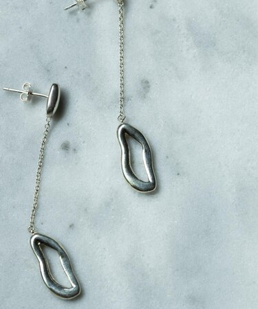 SMELLY so’ chain combination pierce