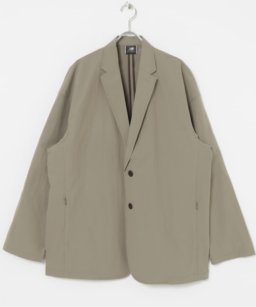 NEW BALANCE　MET24 Oversize Single Jacket