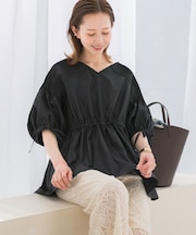 ピンタックウエストマークブラウス