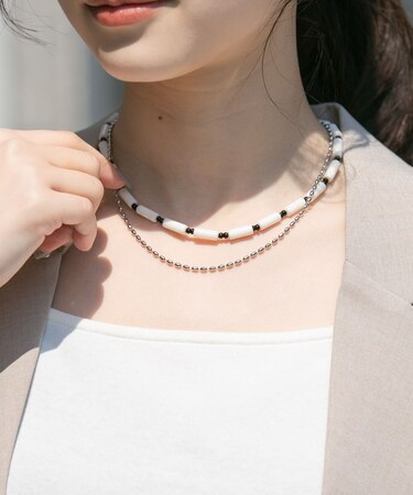 ビーズメタルボールレイヤードネックレス