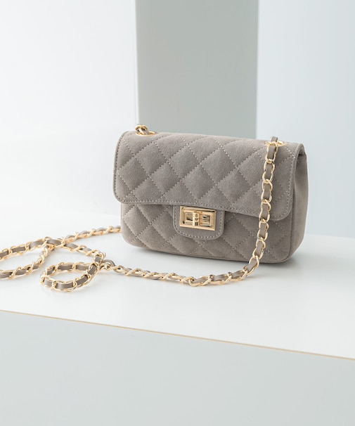 AULENTTI　スエードキルティングバッグ