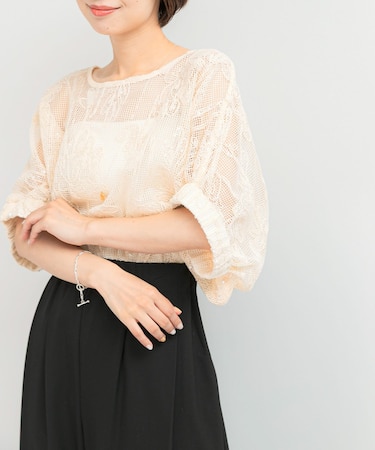TORRAZZO DONNA　Botanical pattern spangle blouse
