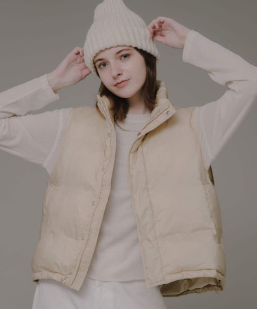 『UR TECH』スタンドナイロンベスト