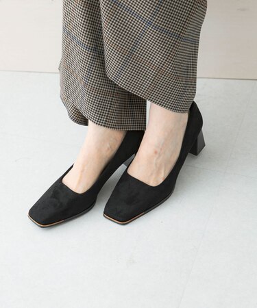 MOHI　スエードパンプス