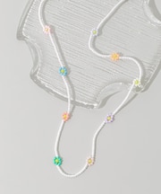 ステンレスフラワーモチーフビーズネックレス