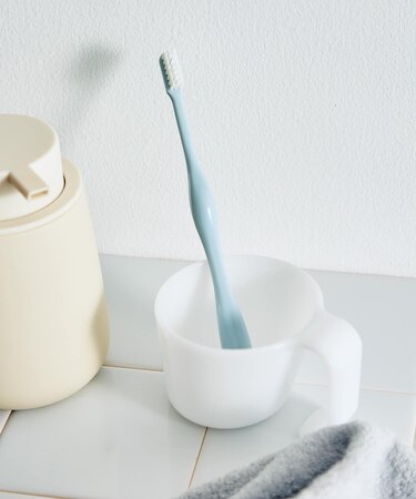 DOORS LIVING PRODUCTS　歯ブラシ