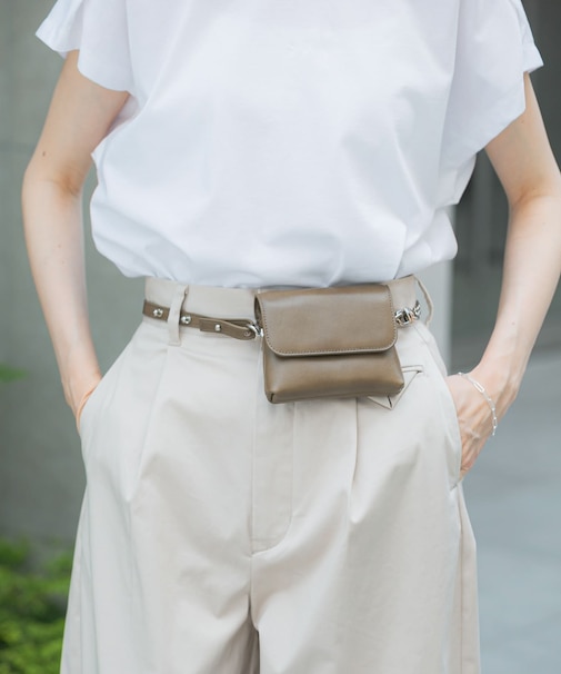 YENN　CHAIN BELT POUCH