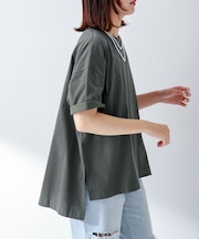SHELTECH オーバーサイズTシャツ