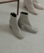 スクエアトウセンターシームストレッチブーツ