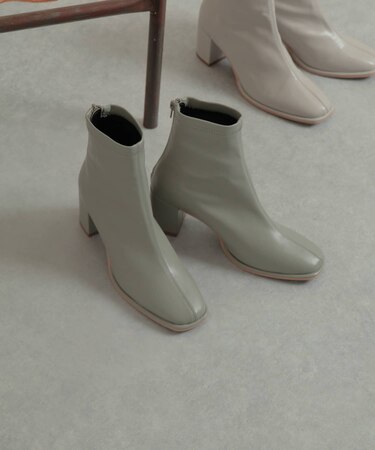 スクエアトウセンターシームストレッチブーツ