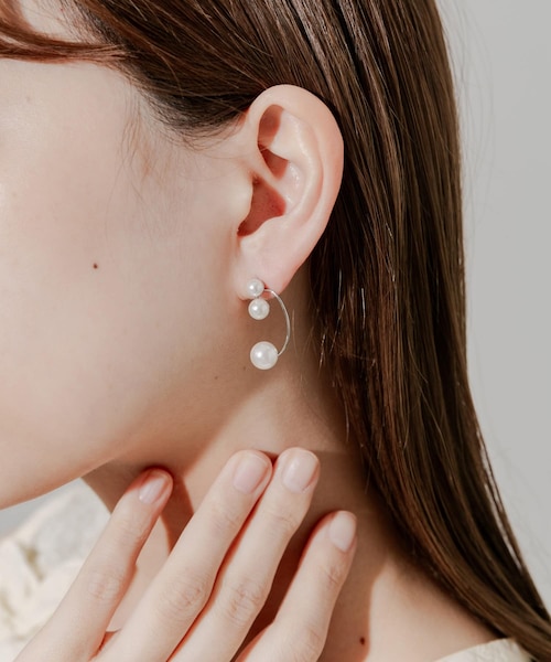 パールカーブラインピアス｜アーバンリサーチの通販｜&mall（アンド