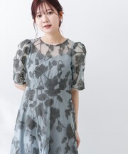 エンブロイダリードレス