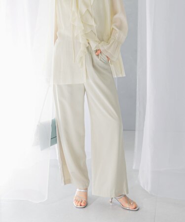 イージーラインパンツ