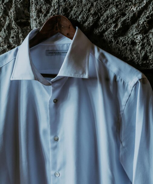 『イージーケア』LIFE STYLE TAILOR セミワイドツイル無地シャツ