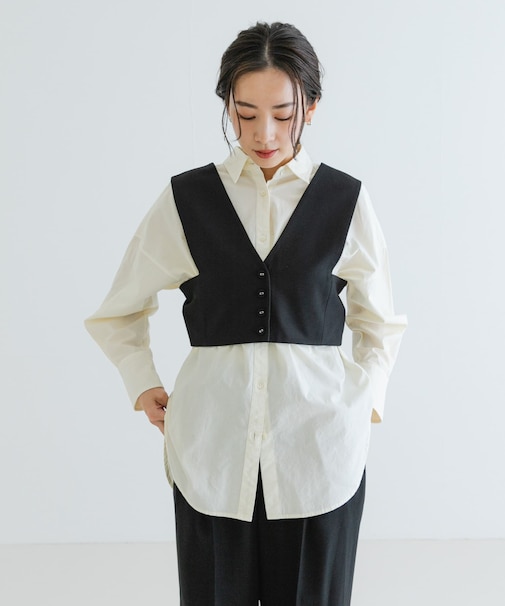 Vネックショート丈ベスト