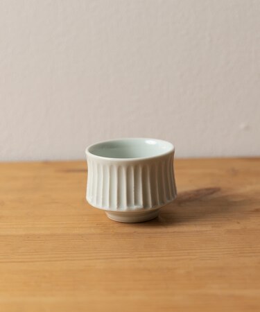 白磁工房 ぐいのみ