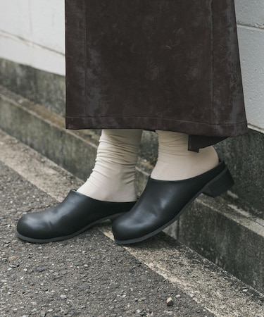 ワイドトゥヒールスリッポン