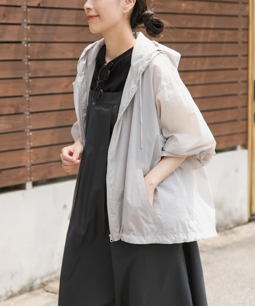 『UR TECH』ポケッタブル撥水フレアパーカー UR TECH』ポケッタブル撥水フレアパーカー｜アーバンリサーチの通販