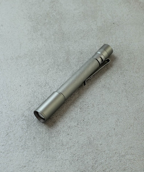 『WEB限定』KIKKERLAND　MINI FLASHLIGHT