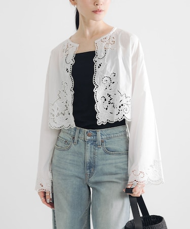 カットワークレース刺繍ブラウス