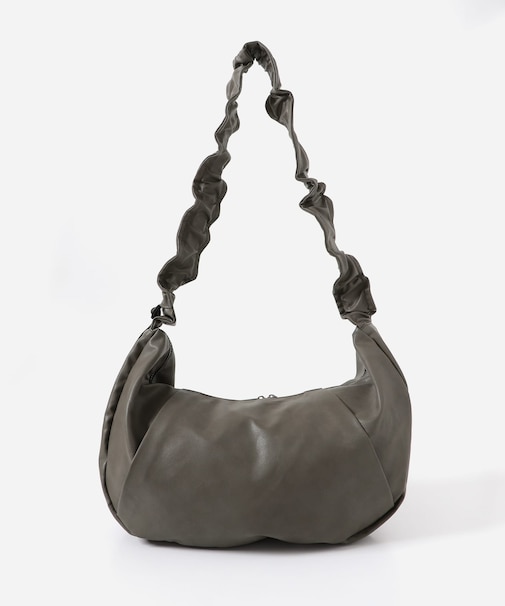 コクーンショルダーバッグ