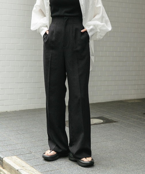 『UR TECH DRYLUXE』リネンライクワイドパンツ