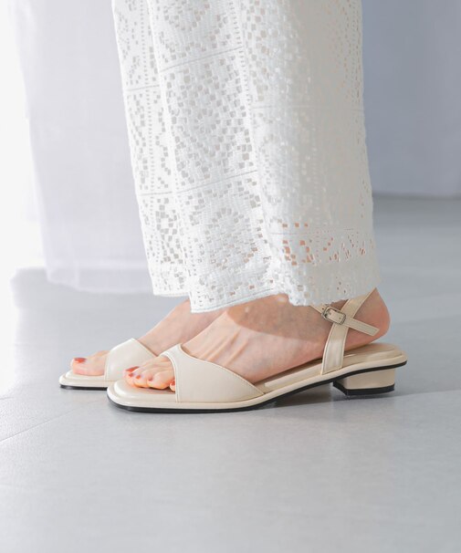 KOMOREBI MUSEUM SANDAL