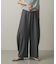 センターシームカーブパンツ