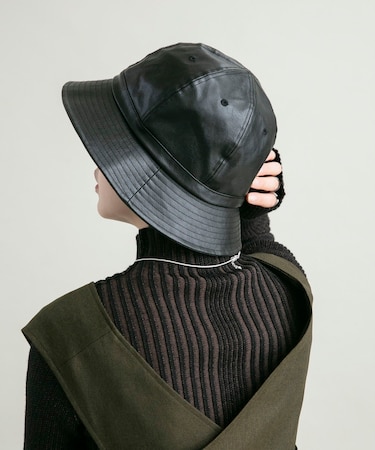 レザーバケットHAT
