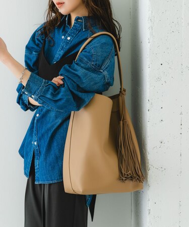 タッセル付シンプルワンハンドルトート