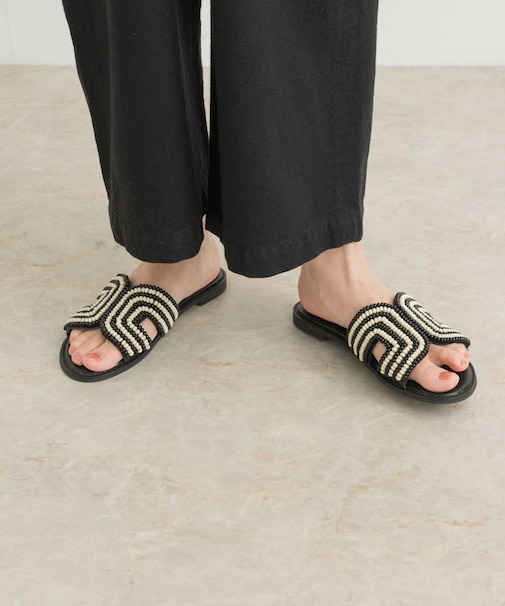 ビーズサンダル