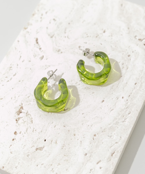 【アーバンリサーチ】フープピアス25mm セール】ネジリフープピアス（ピアス（両耳用））｜SMELLY