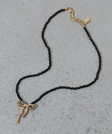 ビーズメタルリボントップネックレス