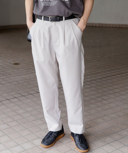 『速乾』クイックドライタックテーパードパンツ
