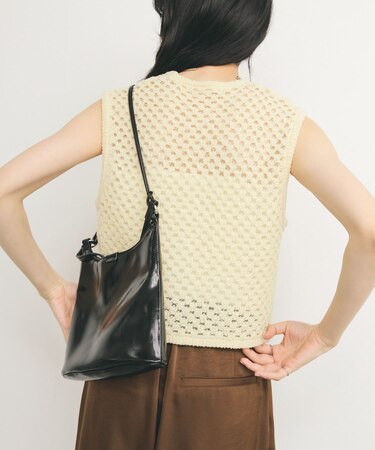 ループヤーンメッシュベスト