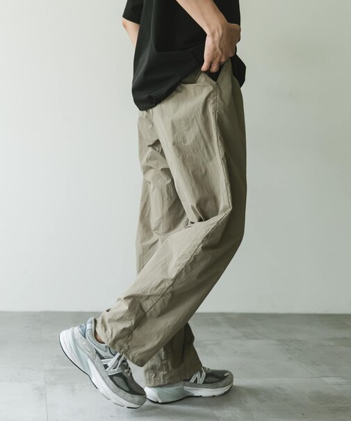OUTDOOR EXCHANGE ナイロンパンツ