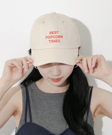 レタリングロゴキャップ