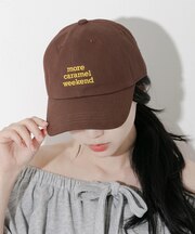 レタリングロゴキャップ