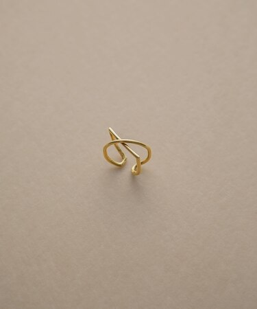 decor『デコール』　Line curve ring