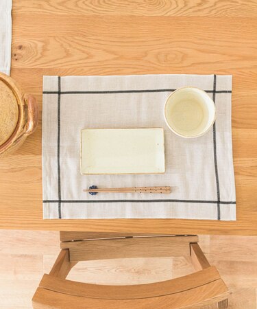 DOORS LIVING PRODUCTS コットンリネンランチマット ライン