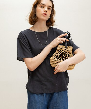 リネン混クルーネックブラウスTシャツ