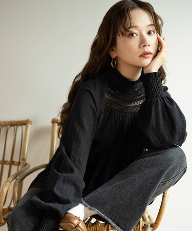 『WEB／一部店舗限定』NaokoTakayamaレースブラウス