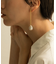 SMELLY so’　baroque pearl bar earring