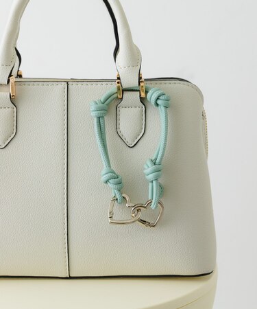 ノットチャーム