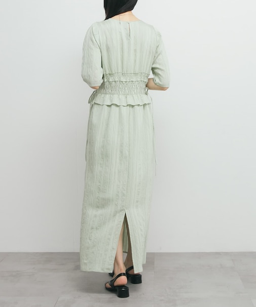 フリルシャーリングドッキングワンピース