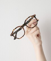 オクタゴンフレームダテメガネ