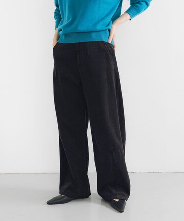 コーデュロイカーブパンツ