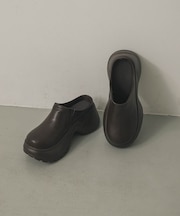ボリュームソールサボサンダル